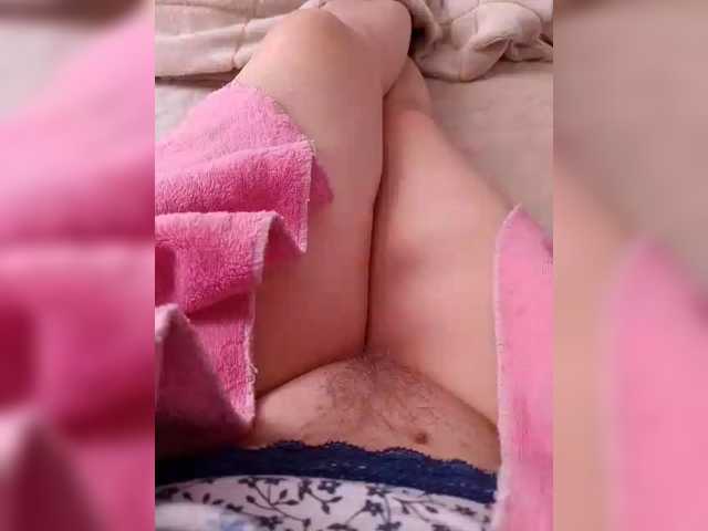 Neznakomka44 live cam on BongaCams