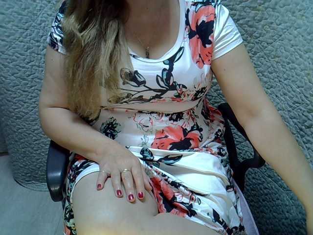 Neznakomka44, en directo ahora en BongaCams