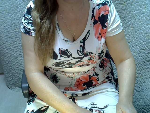 Neznakomka44, live now on BongaCams