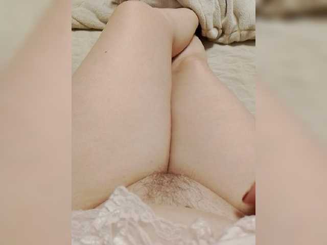 Neznakomka44 live cam on BongaCams