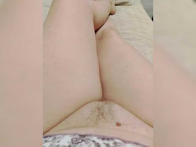 Neznakomka44 live cam on BongaCams