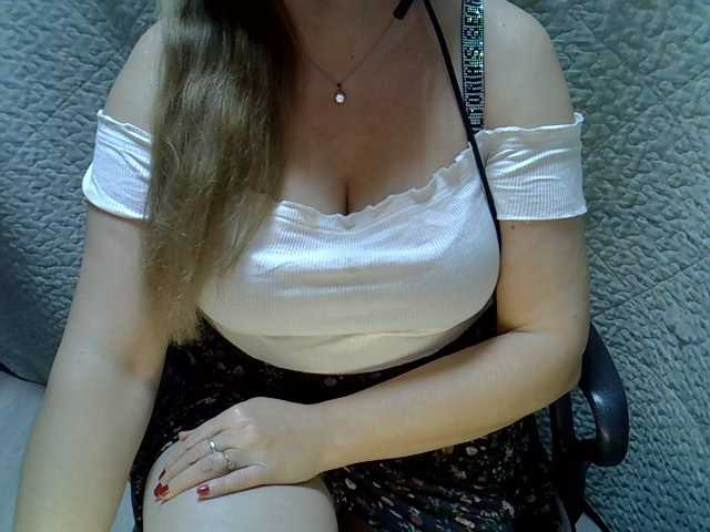 Neznakomka44 live cam preview
