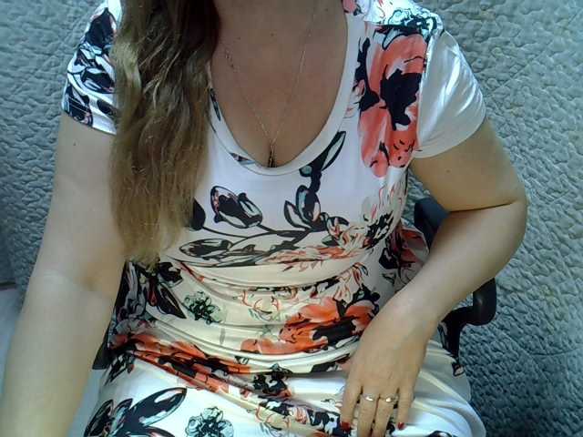 Neznakomka44, en directo ahora en BongaCams