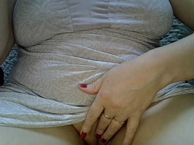 Neznakomka44, en directo ahora en BongaCams