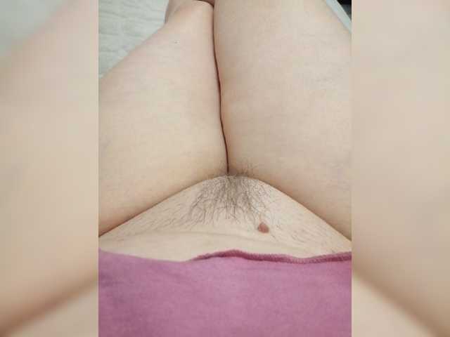 Neznakomka44 live cam on BongaCams