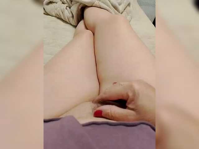 Neznakomka44 live cam on BongaCams
