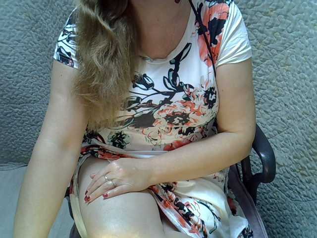 Neznakomka44 live cam on BongaCams