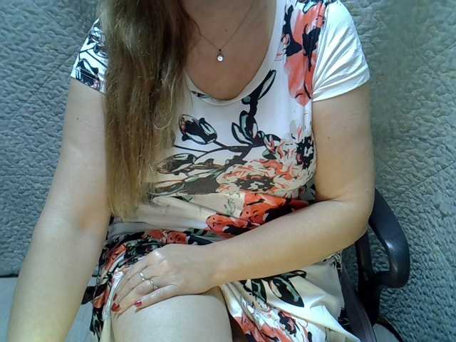 Neznakomka44 live cam on BongaCams