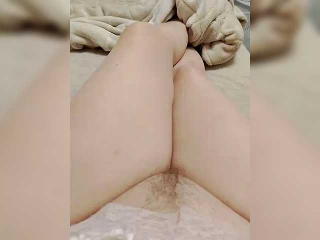 Neznakomka44 live cam on BongaCams