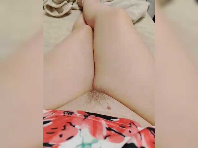 Neznakomka44 live cam on BongaCams