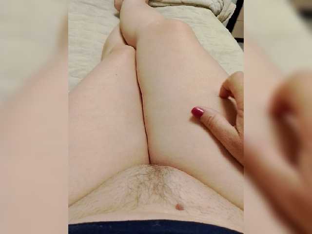 Neznakomka44 live cam on BongaCams