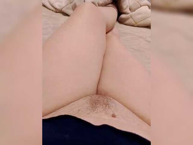 Neznakomka44 live cam on BongaCams
