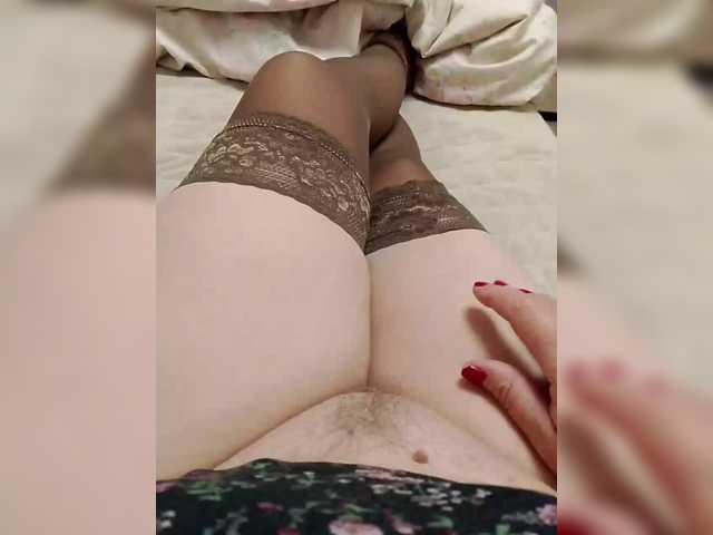 Neznakomka44 live cam on BongaCams
