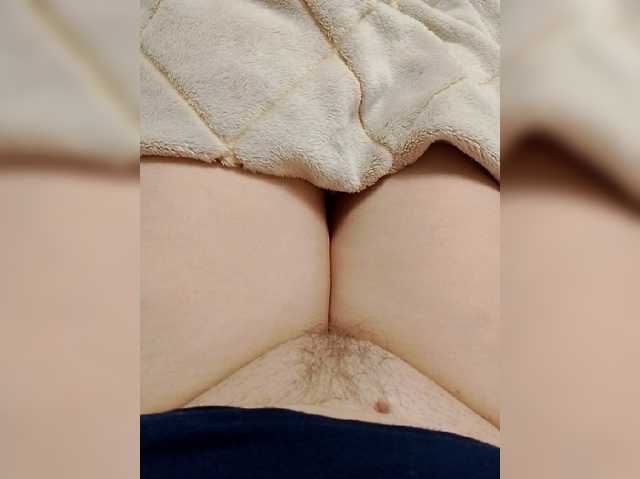 Neznakomka44 live cam on BongaCams