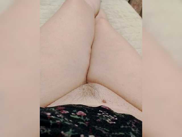 Neznakomka44 live cam on BongaCams