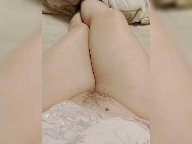 Neznakomka44 live cam on BongaCams