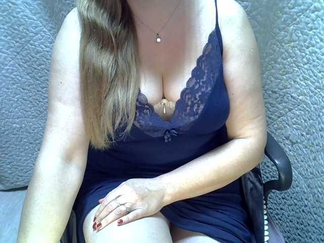 Neznakomka44 live cam on BongaCams