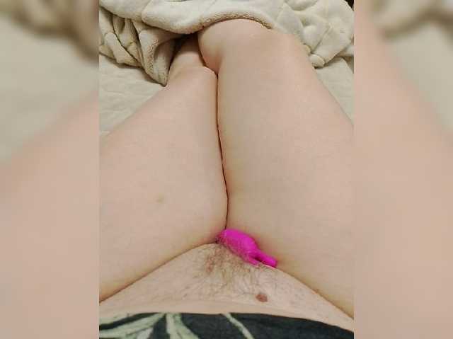 Neznakomka44 live cam on BongaCams