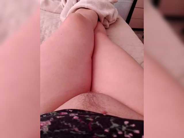 Neznakomka44 live cam on BongaCams