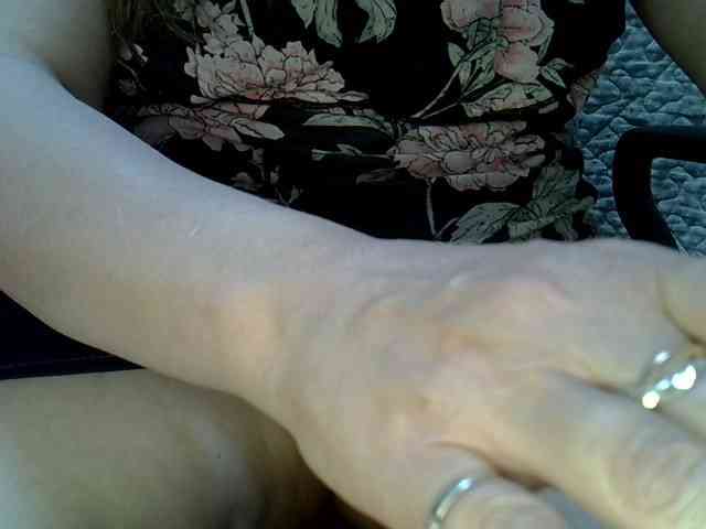 Neznakomka44 webcam