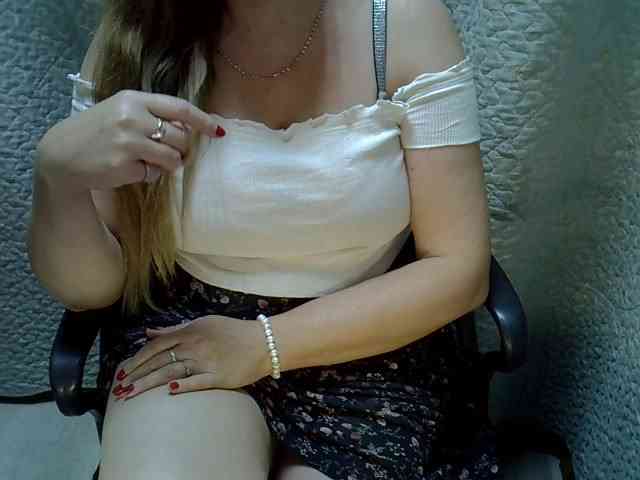 Neznakomka44 webcam