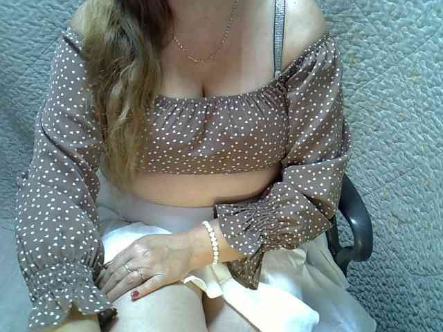 Neznakomka44 webcam