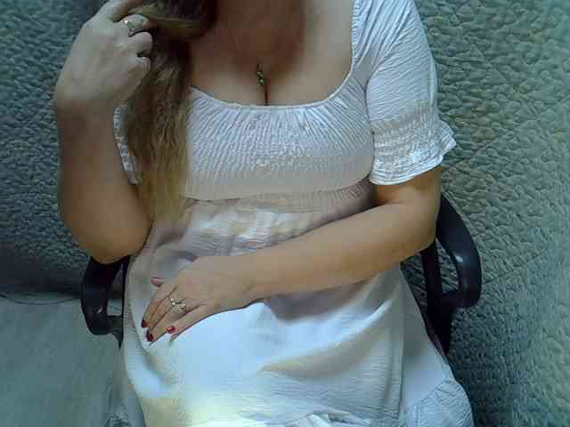 Neznakomka44 webcam