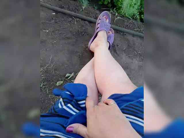 Model: Neznakomka44