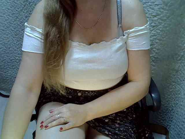 Neznakomka44 webcam
