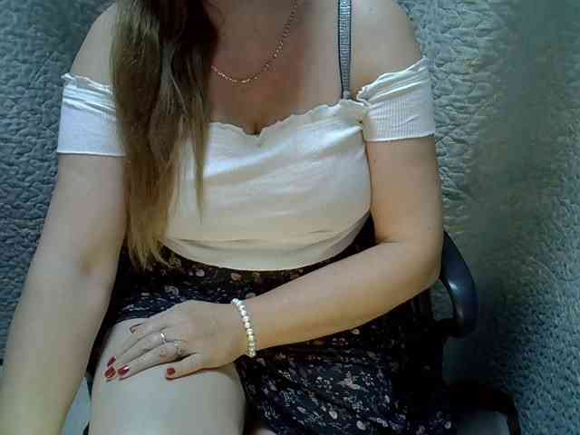 Neznakomka44 webcam