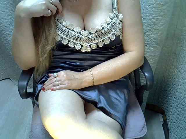 Neznakomka44 webcam