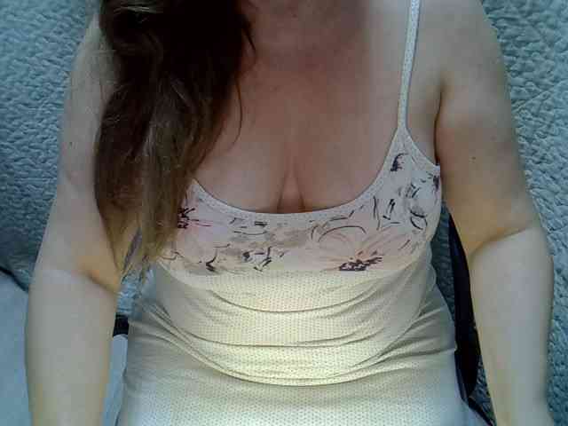 Neznakomka44 webcam