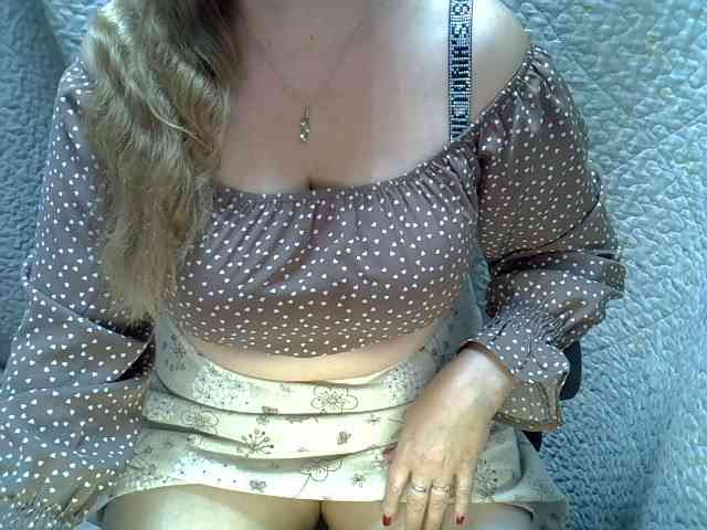 Neznakomka44 webcam