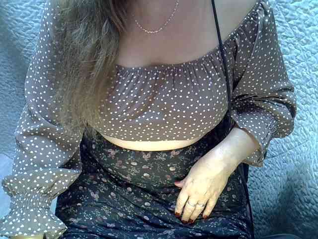 Neznakomka44 webcam