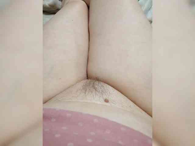 Neznakomka44 Live Webcam on BongaCams