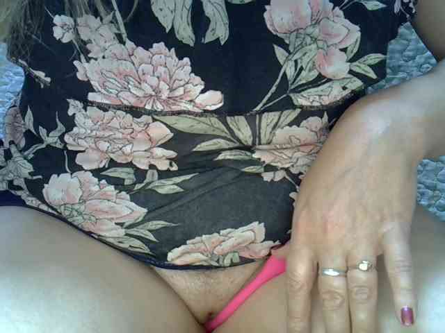 Neznakomka44 webcam