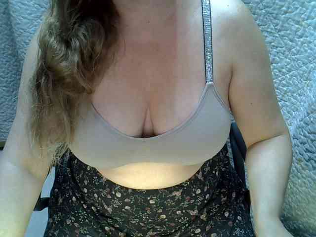 Neznakomka44 webcam