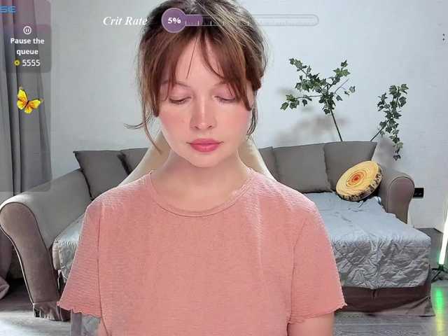 YOUWARKEE live webcam show