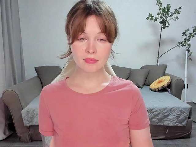 Antarinda live webcam show