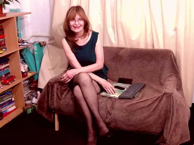 AngieGreen live cam on BongaCams