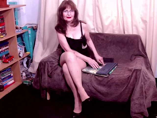 AngieGreen live cam on BongaCams
