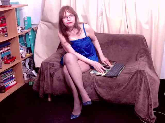 AngieGreen webcam