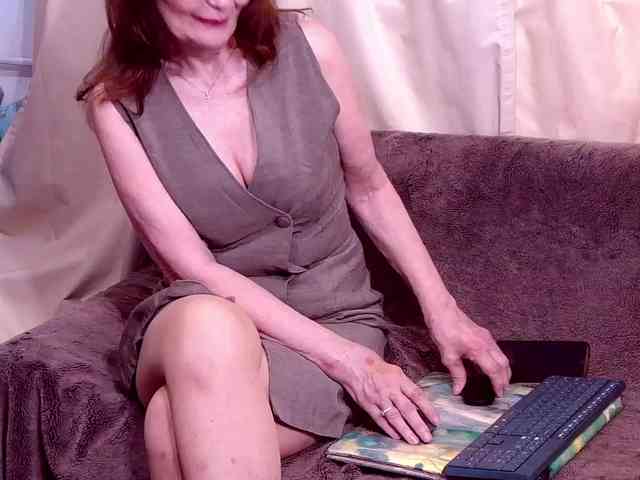 AngieGreen webcam