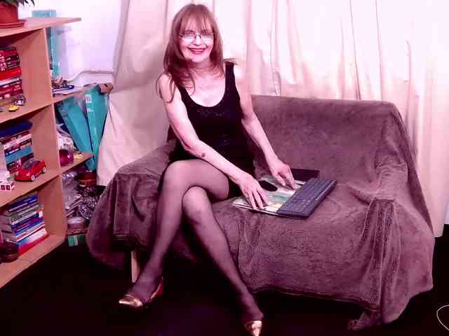 AngieGreen webcam