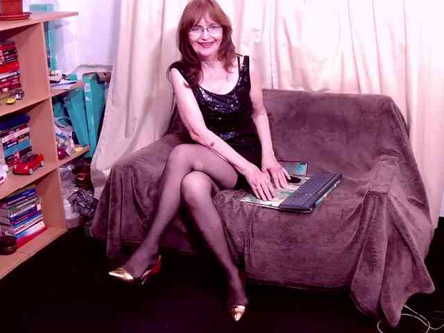 AngieGreen webcam