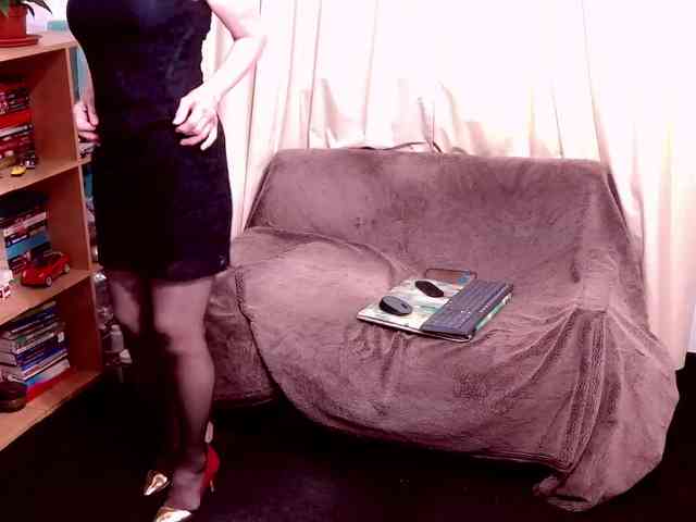 AngieGreen webcam