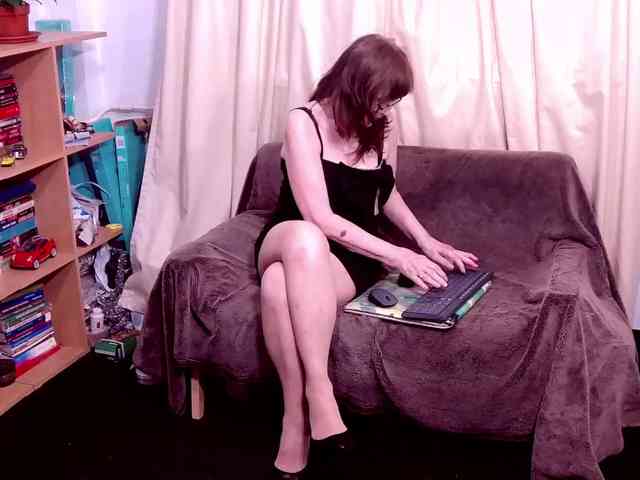 AngieGreen webcam