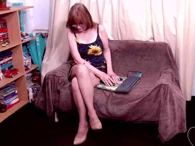 AngieGreen webcam