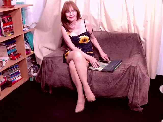 AngieGreen webcam