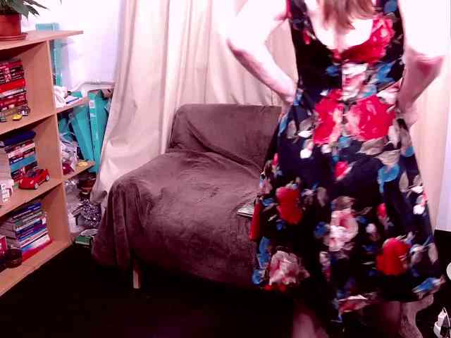 AngieGreen webcam